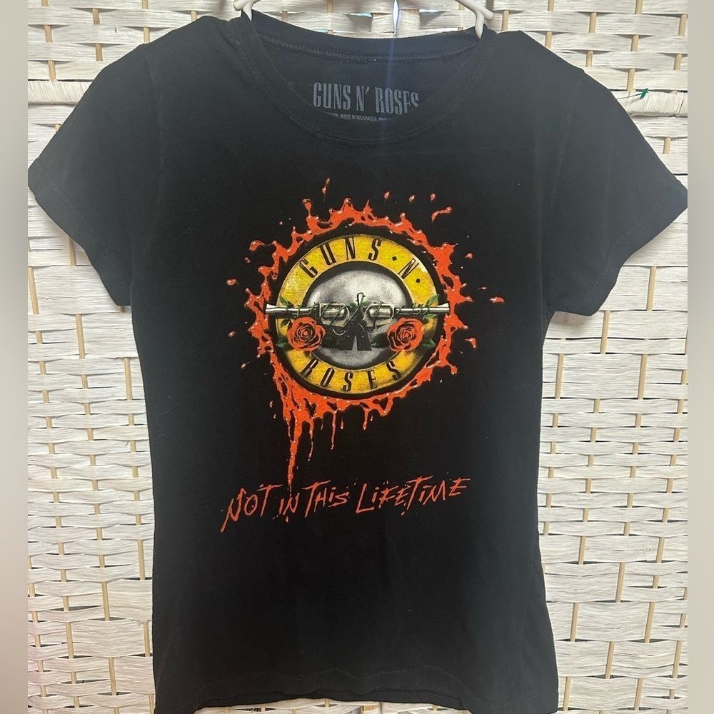 Guns N Roses Not in This‎ Lifetime tshirt juniors size L 2017 Tour black